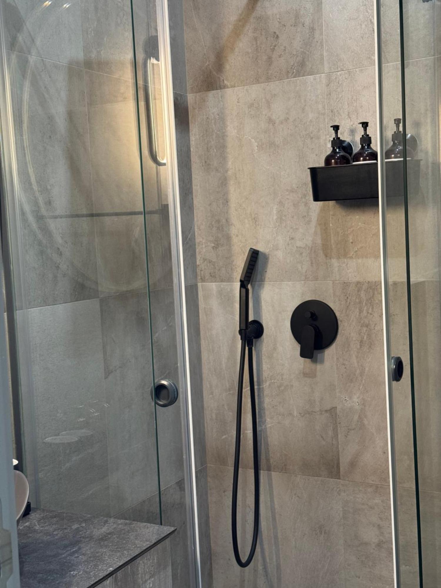 Apartment Simba Knez Mihailova Belgrad Exteriör bild